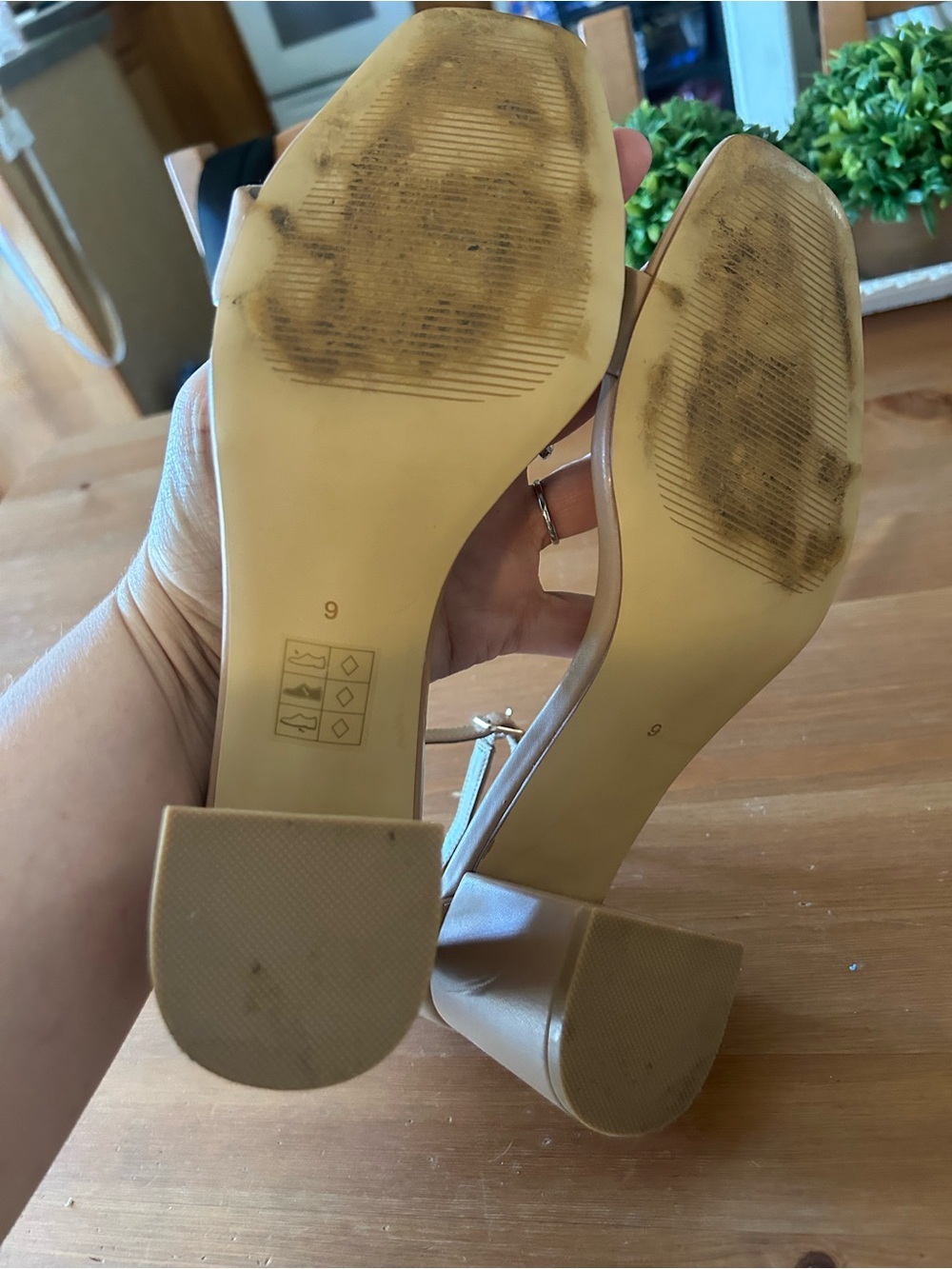 Birdy Grey Size 9 Women's Nude Block Heels - Picture 9 of 9